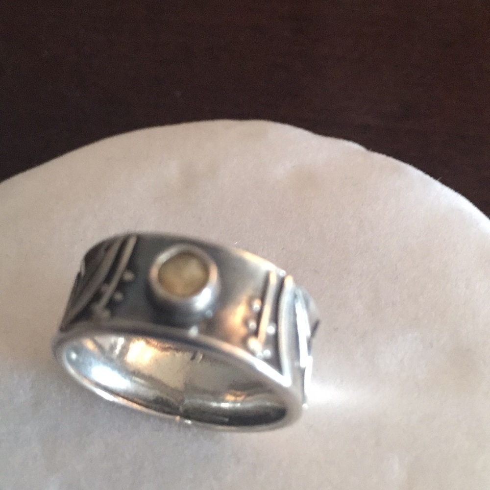 Sterling ring - Picture 2 of 2